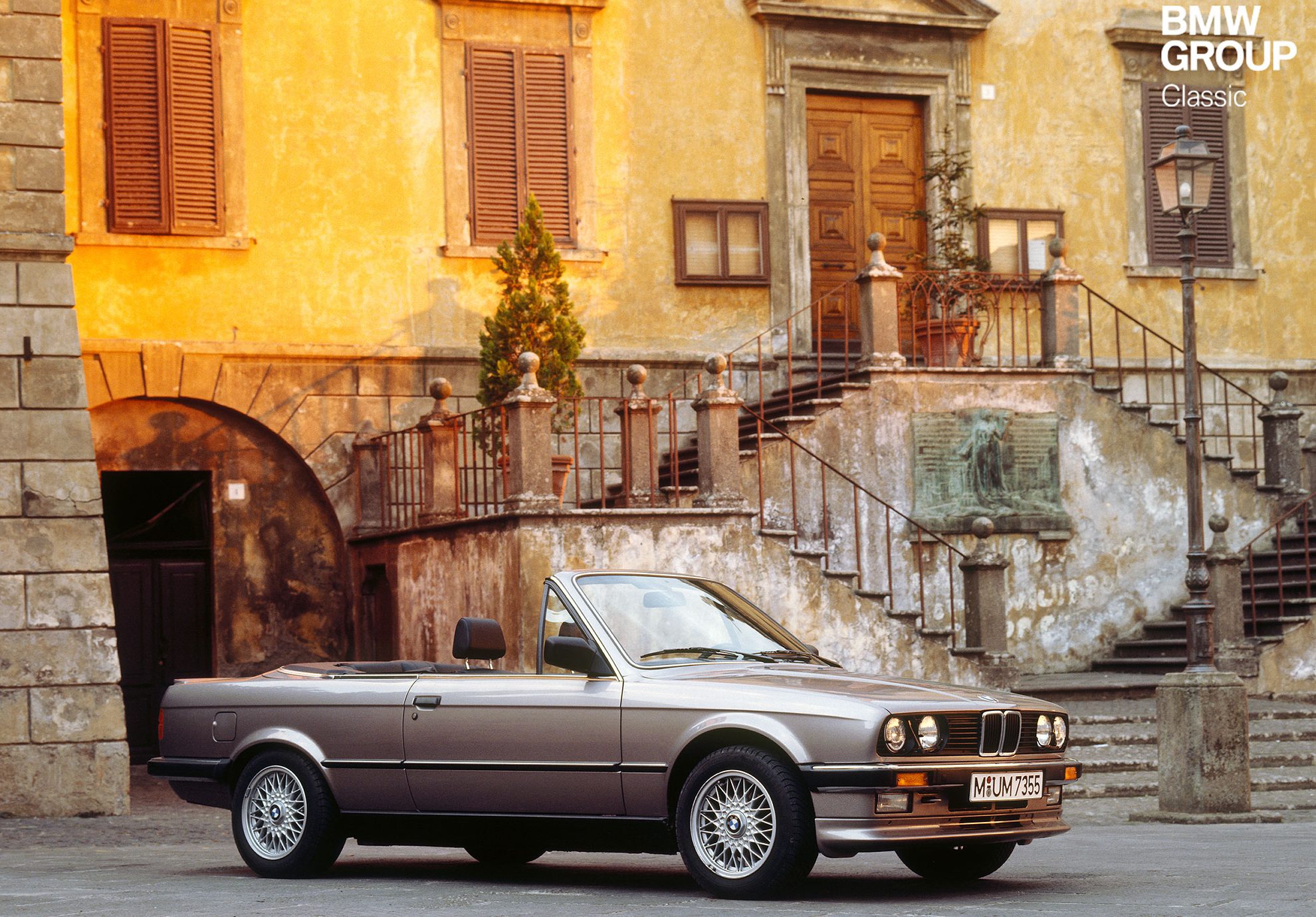 Bmw Celebrates 30 Years Of The 0 325i Convertible Bimmerlife