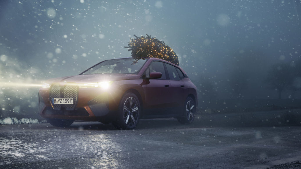 BMW iX Christmas