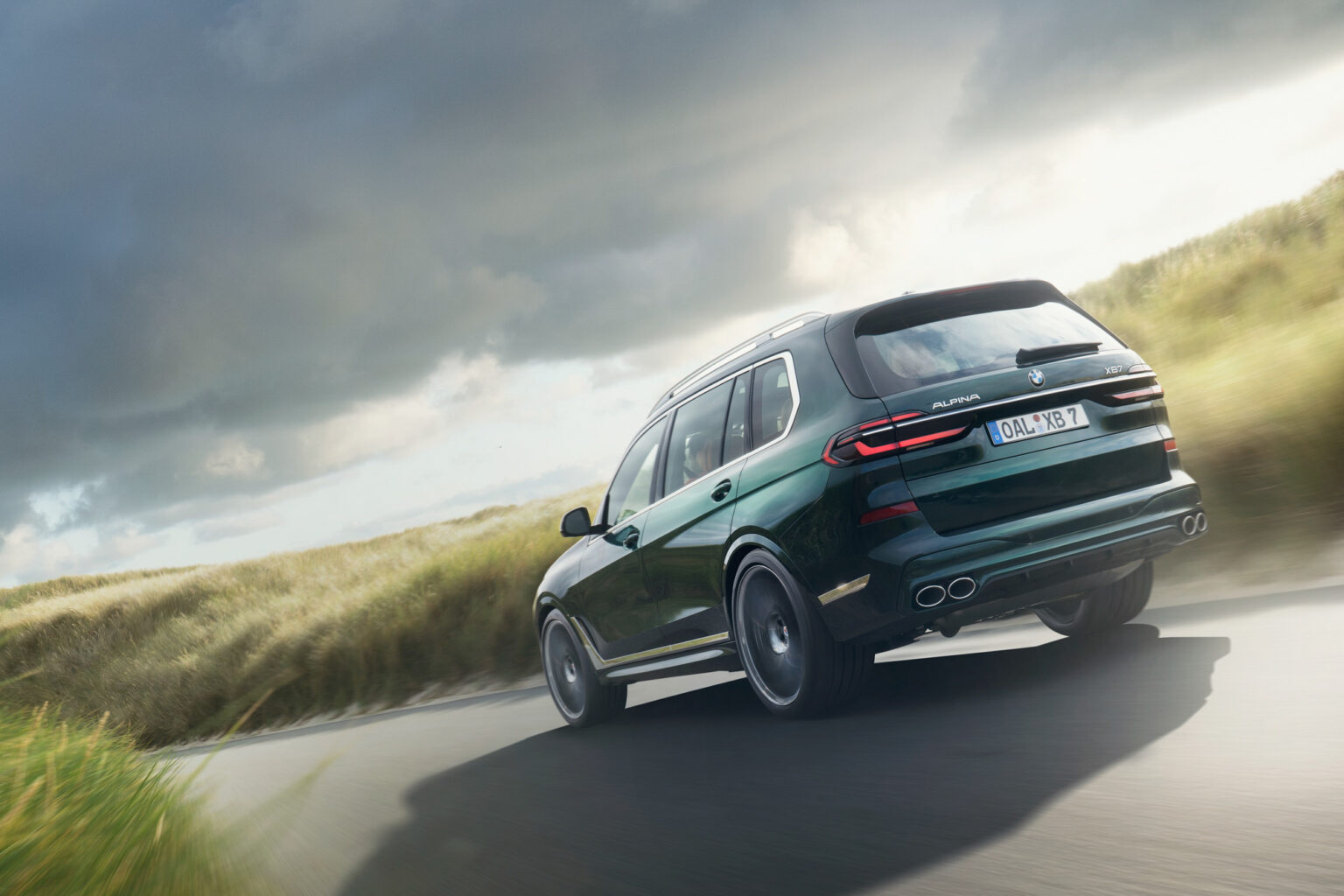The 2023 Alpina XB7 Is The USS Enterprise Of SUVs - BimmerLife