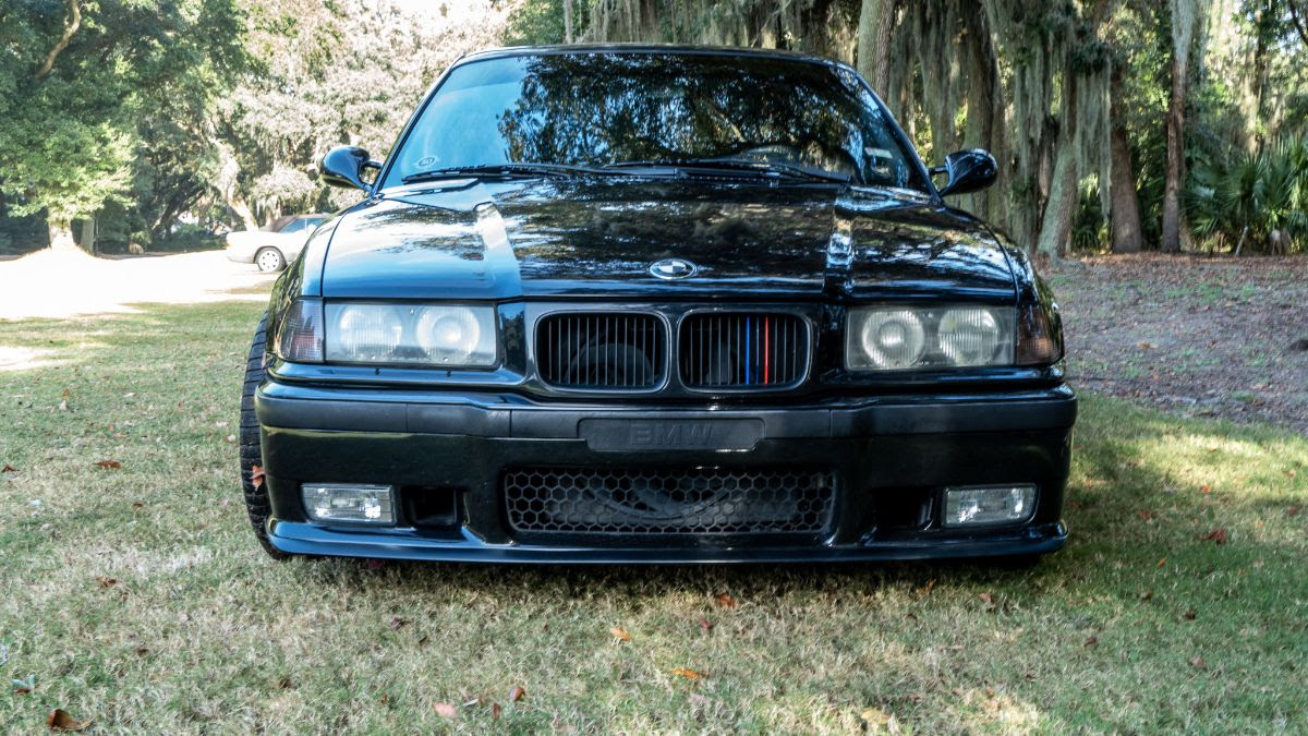Collector Chassis Showcase: 1995 BMW M3 (E36) - BimmerLife
