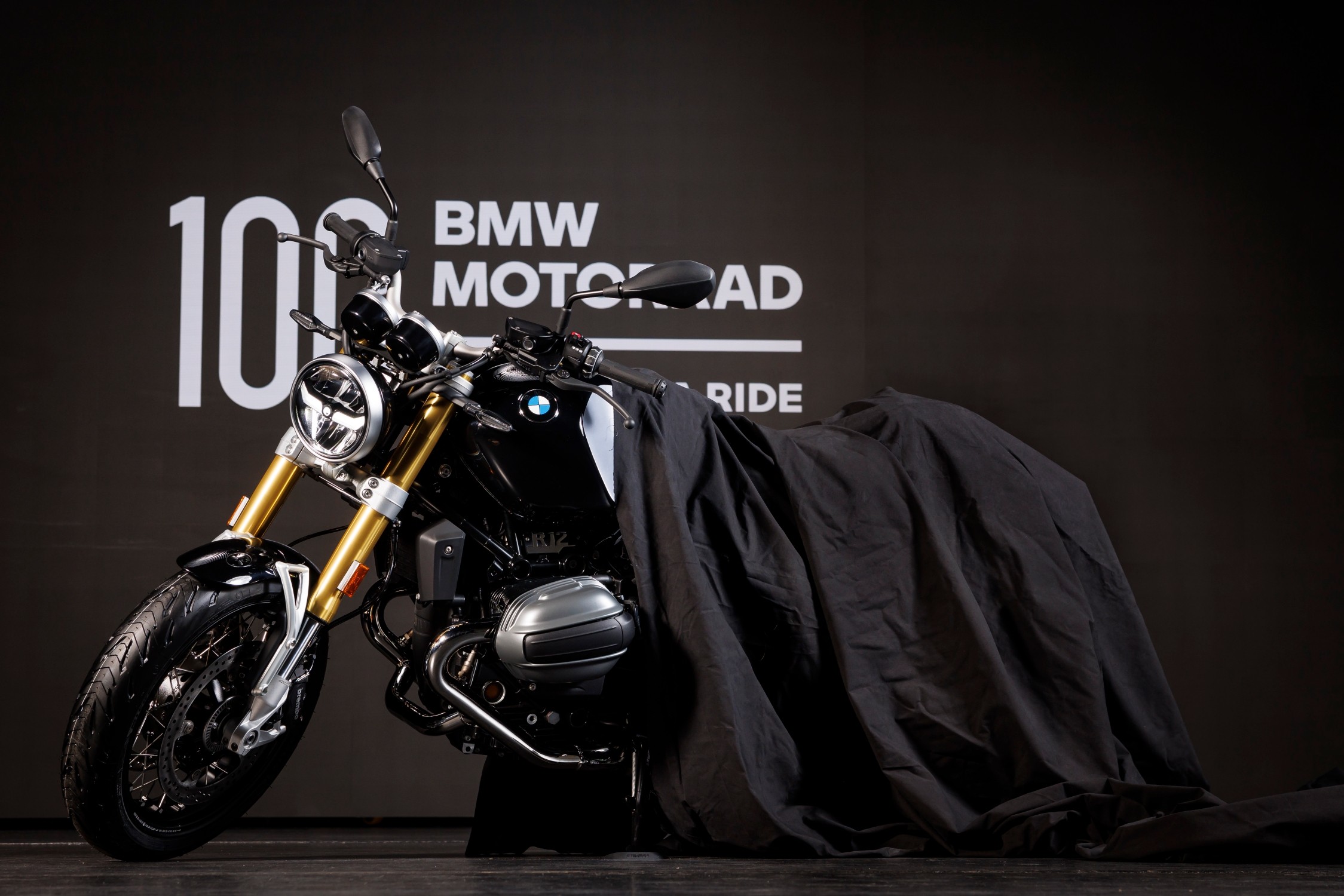 BMW Motorrad celebrates one millionth GS with boxer engine.