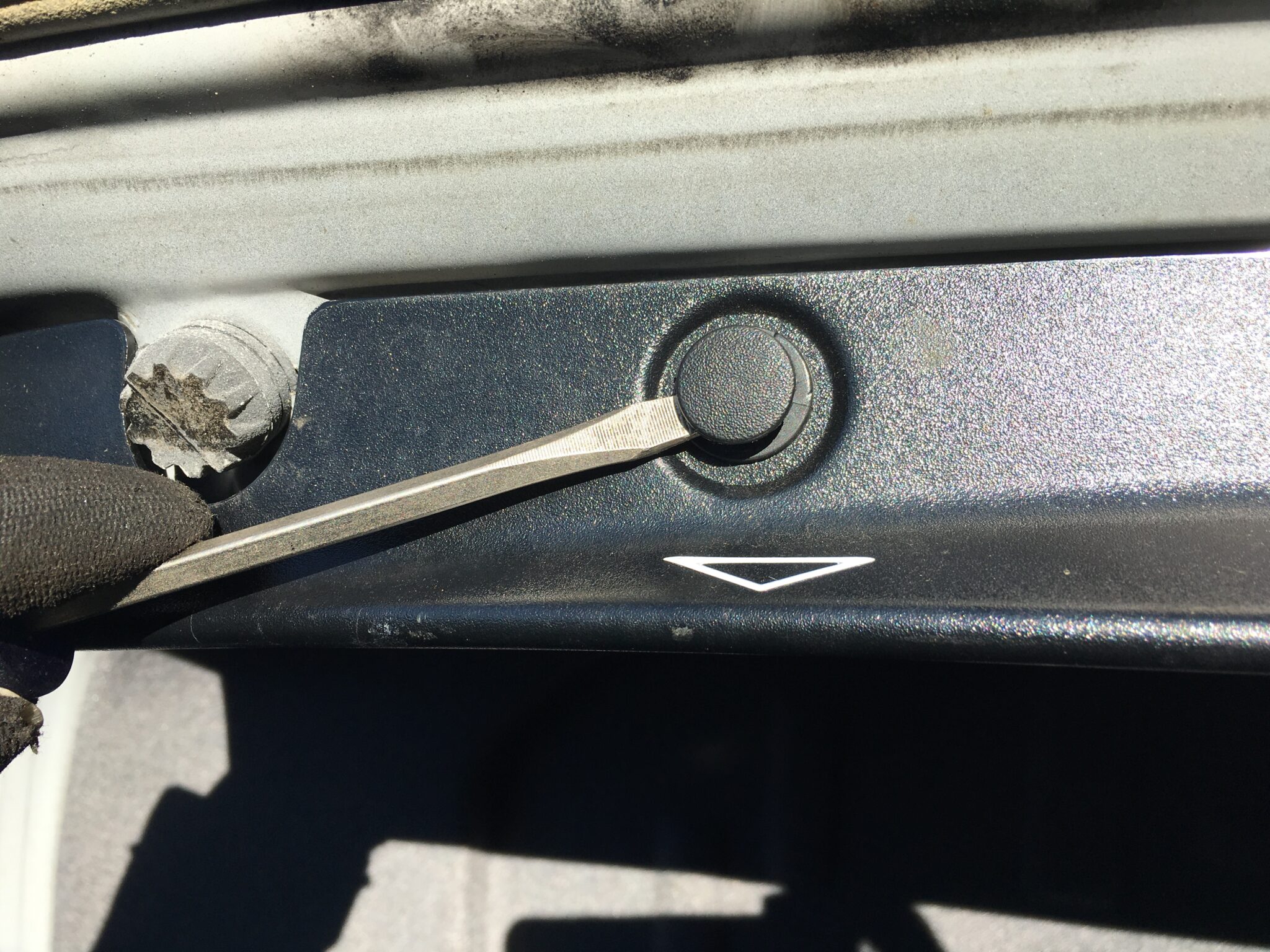 E39 Trunk Harness Repair! BimmerLife