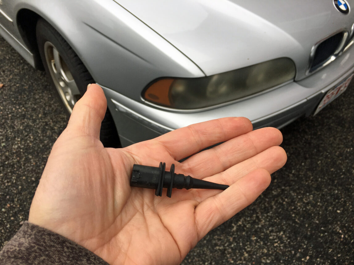 BMW Outside Ambient Air Temp Sensor For Models 1, 6, 7 - Togo - View #10