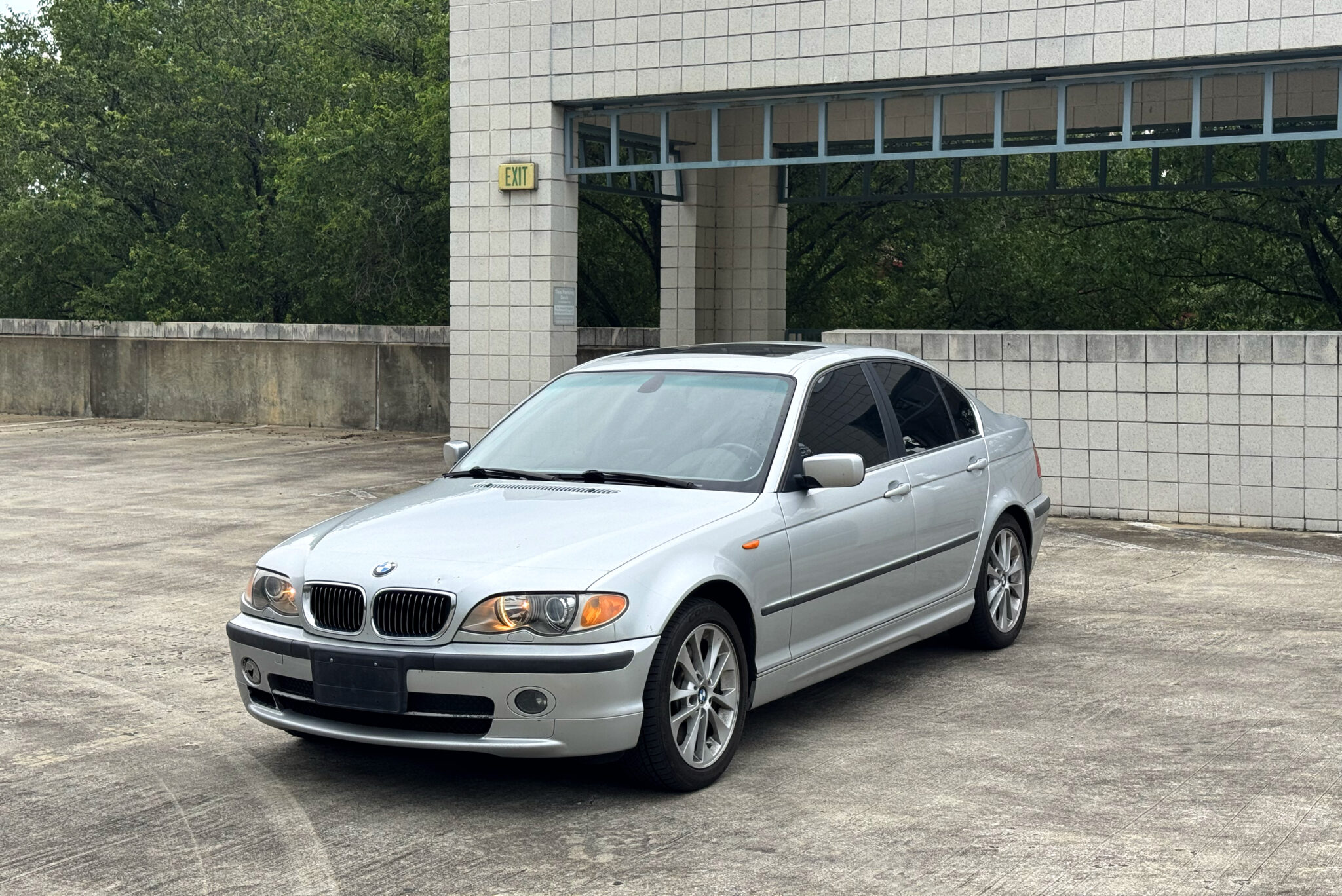 Appreciating a Plain Old E46 - BimmerLife
