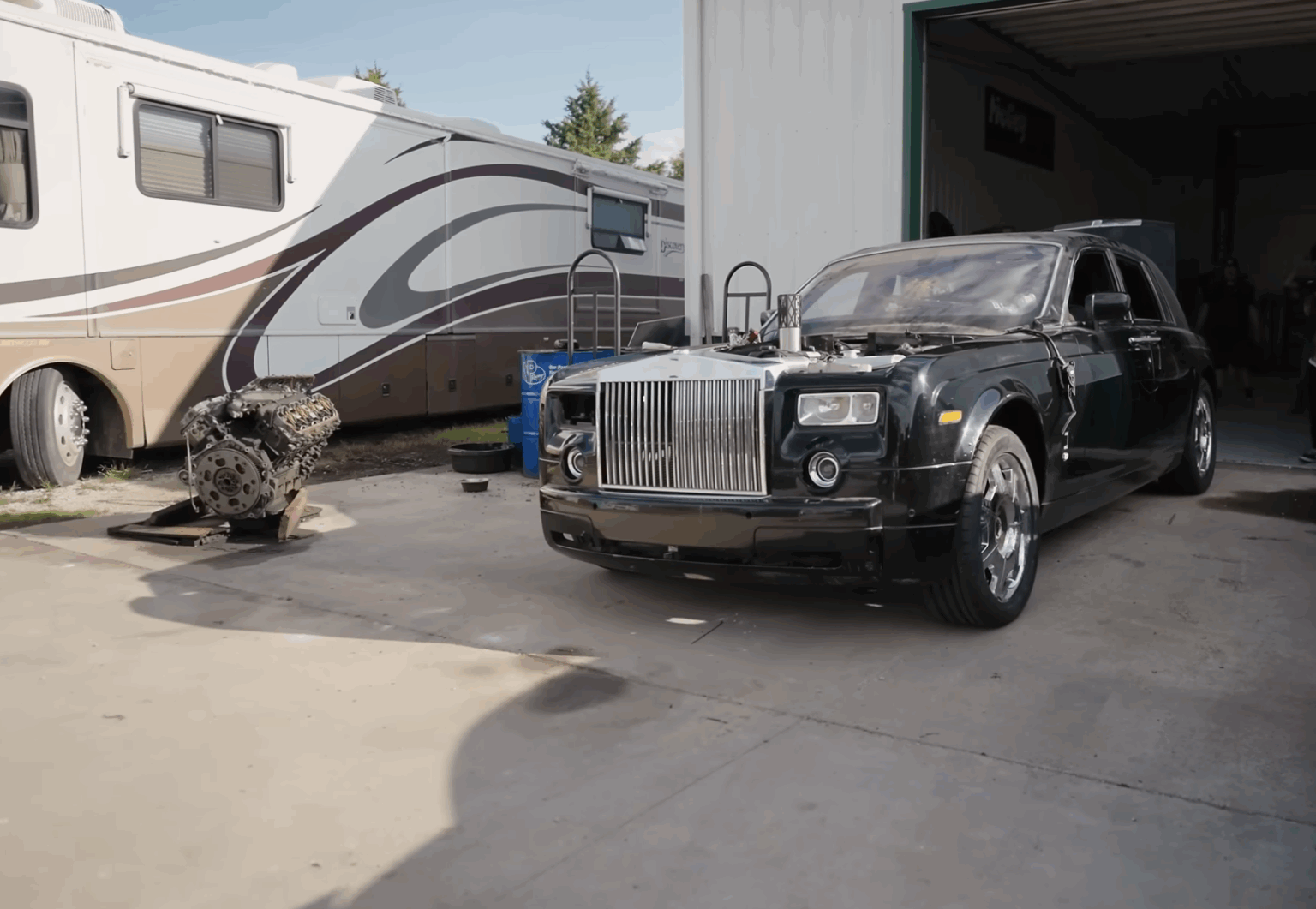 Want To Make Your Rolls-Royce Phantom Better? Do a Cummins Swap ...
